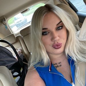 Meet your Posher, Kyndra